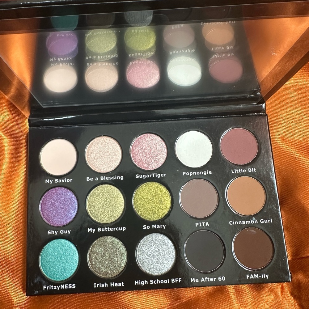 BNIB Sydney Grace Palette Blessed